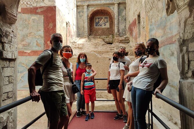 All-Inclusive Pompeii Tour with Guide, Lunch & Ticket from Rome - The lunch break at Ristorante Pizzeria La Gare: easy fuel, short time