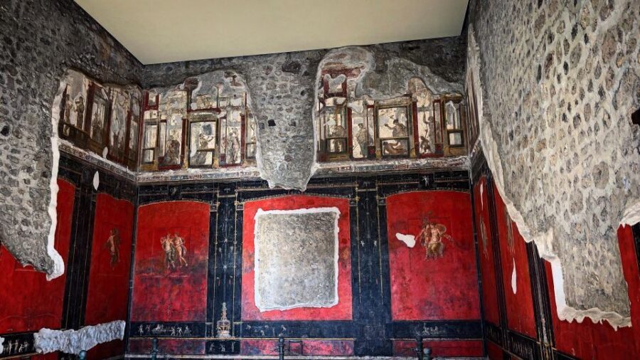 Amalfi Coast: Pompeii Ruins Guided Tour - Getting to Pompeii: air-conditioned pickup from the Amalfi towns