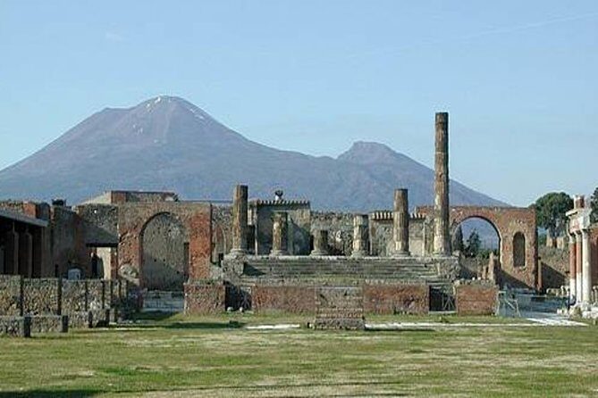 Amalfi Coast: Pompeii Small Group with Skip the Line Tickets - Skip-the-line Pompeii entry that actually changes the day