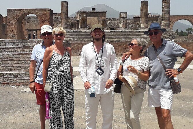 Exploring Pompeii - Archaeological Park of Pompeii: what the guide really helps you see