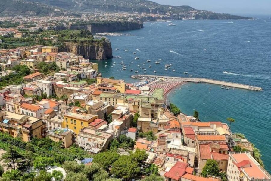 From Naples: Amalfi Coast, Sorrento, and Pompeii Tour - Transportation comfort and the driver’s real impact