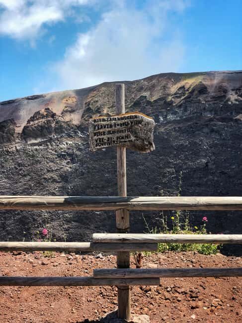 From Naples: Mount Vesuvius Half-Day Tour with Lunch - The big story: the 79 AD eruption and the lost cities