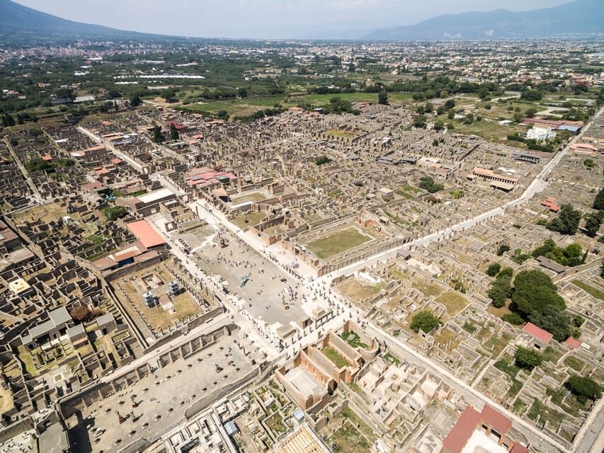 From Naples: Pompeii and Amalfi Tour - Should you book this Naples day trip?