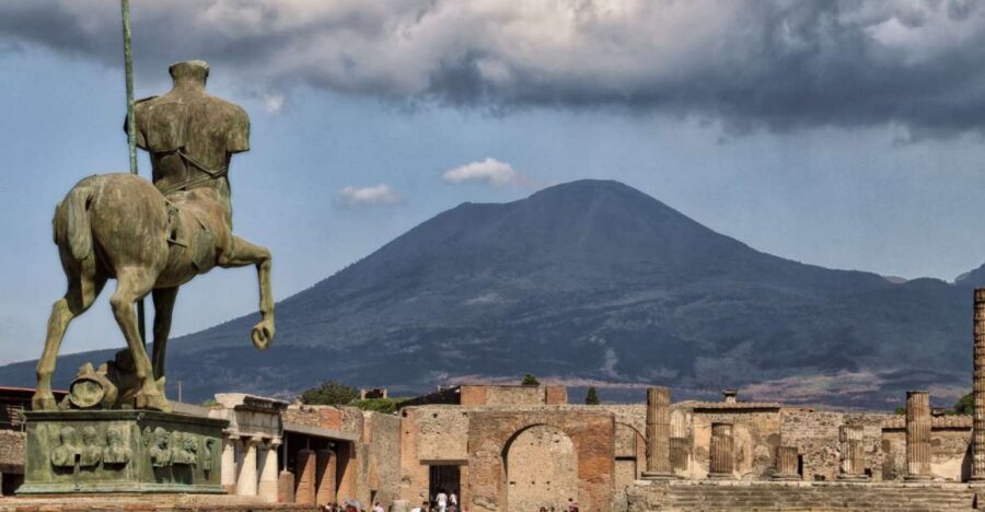 From Naples: Pompeii and Vesuvius Full-Day Tour with Lunch - Key things to know before you go
