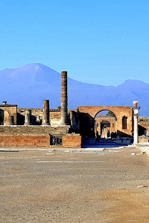 From Naples: Pompeii and Vesuvius Tour with Ticket Options - Pompeii ruins tour: How you’ll see the city, not just stand in it