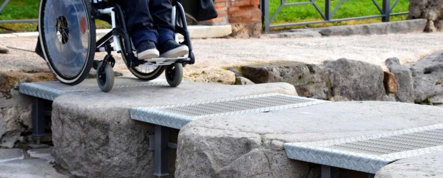 From Naples: Pompeii Wheelchair-accessible with a Guide - A few real-life guide moments to look for