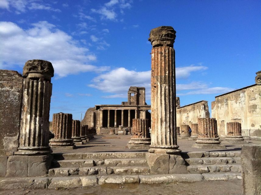 From Naples: Transfer to Positano with Pompeii Guided Tour - Naples to Positano transfer: the easy way to start in Positano