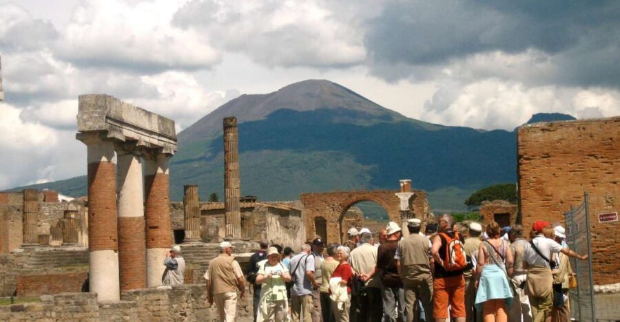 From Naples: Transfer to Positano with Pompeii Guided Tour - Marina Gate, Basilica, and the Forum: the city’s public face
