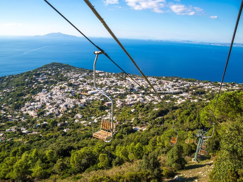 From Pompei: Capri shared tour - The one-hour boat cruise: the views come fast