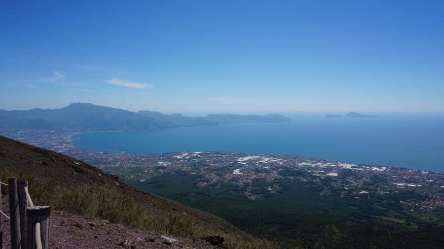 From Pompei: Mount Vesuvius Sunset Trip with Entry Ticket - Timing the sunset: what 3 hours really means