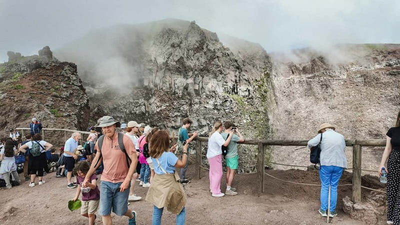 From Pompeii: Mount Vesuvius with bus, ticket and audioguide - Practical tips to make your short Vesuvius visit feel smooth