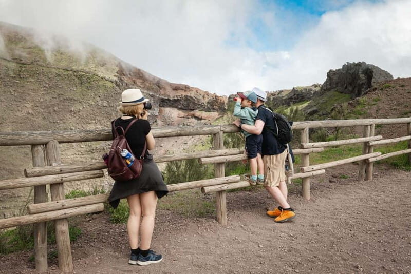 From Pompeii: Mount Vesuvius with bus, ticket and audioguide - The 45-minute air-conditioned transfer from Pompeii