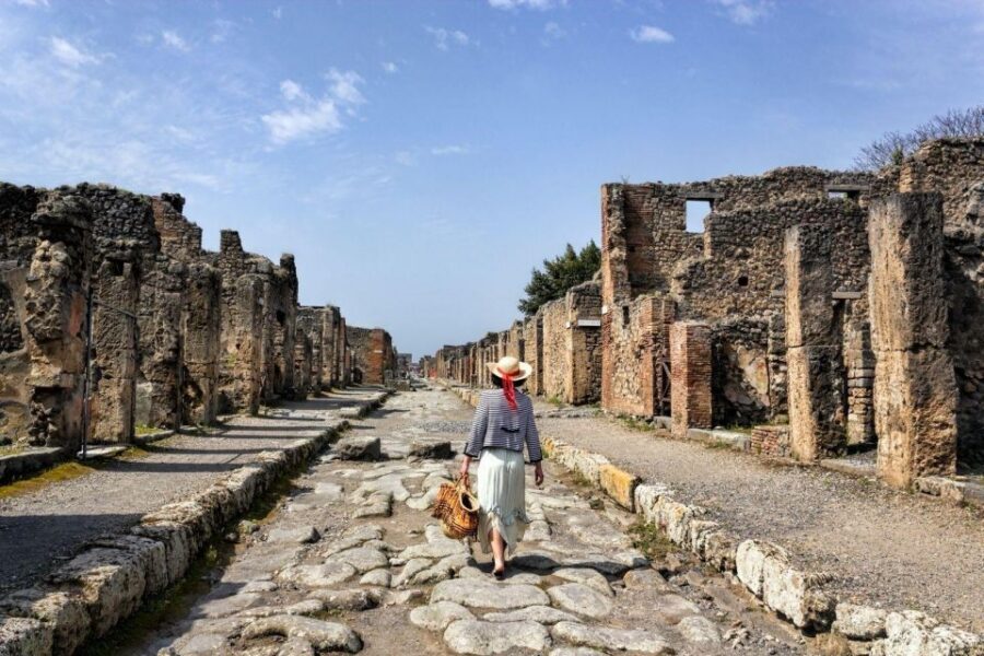 From Pompeii: Vesuvius excursion + Pompeii guided tour - Value check: is $147.27 a fair deal for this format?
