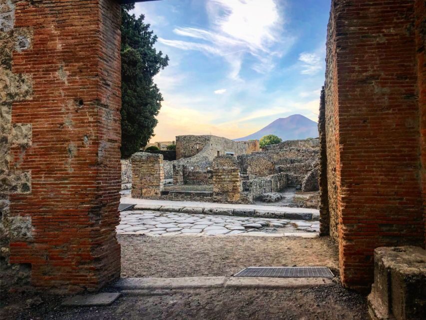 From Positano: Pompeii Ruins Small Group Guided Tour - Pompeii’s Big Reality Check: Why This Tour Works
