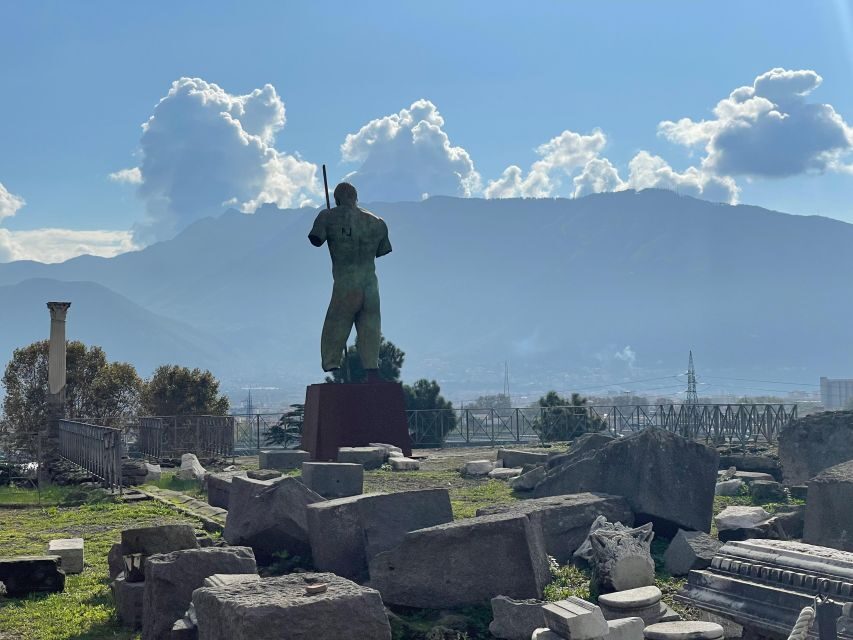 From Positano: Pompeii & Vesuvius tour small group - The Human Factor: Guides Like Frankie and Francesca