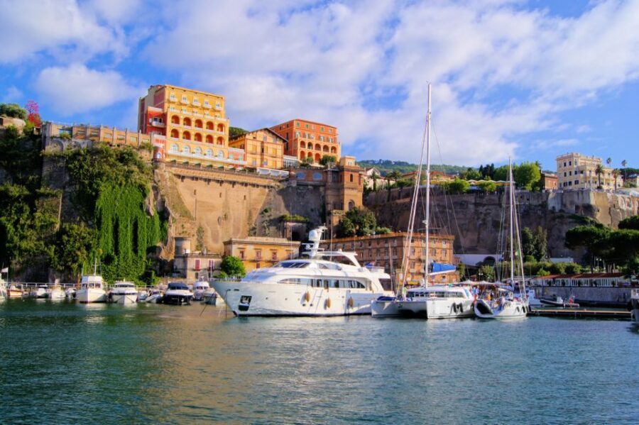 From Rome: 3-Day Tour to Pompeii, Sorrento & Capri - Getting Around With the Group: Where the System Works (and Where It Can Fray)