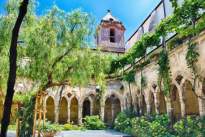 From Rome: Best of Pompeii Guided Tour and Sorrento Day Trip - Seasonal Route Swap: Why Summer May Send You to Sorrento First