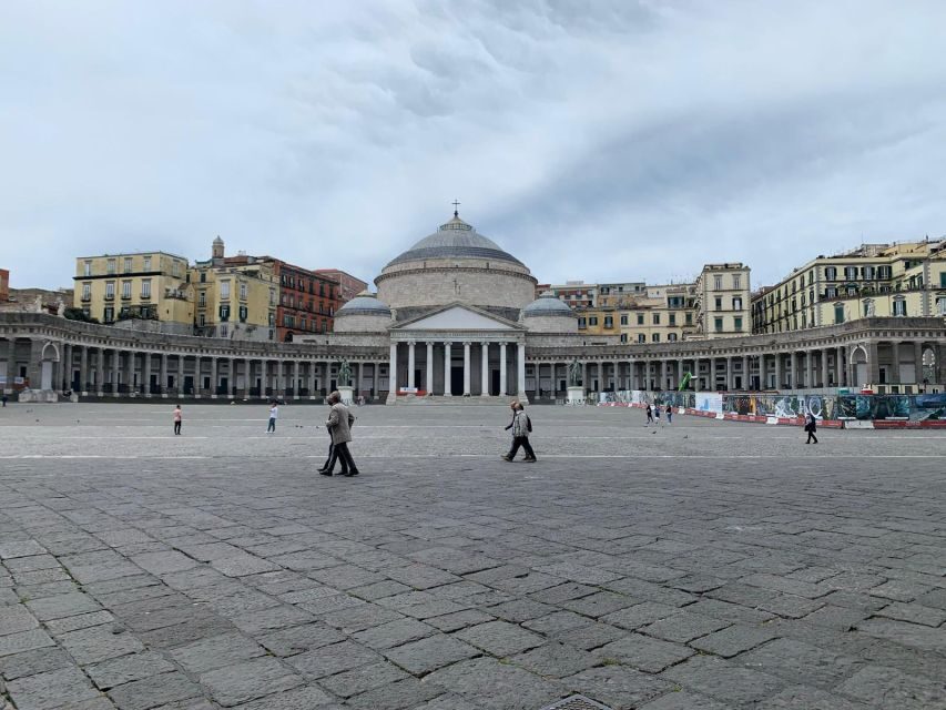 From Rome: Full Day Pompeii and Naples Tour - The guide names that matter (and what to look for)