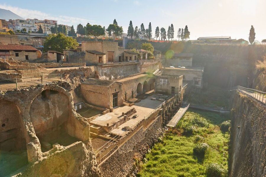 From Sorrento: Half-Day Tour of Herculaneum - From Sorrento to the site: meeting point, coach ride, and headsets