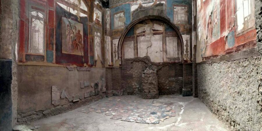 From Sorrento: Herculaneum and Pompeii Group Excursion - Pompeii: Guided Walks Through Streets, Baths, Forums, and Villas