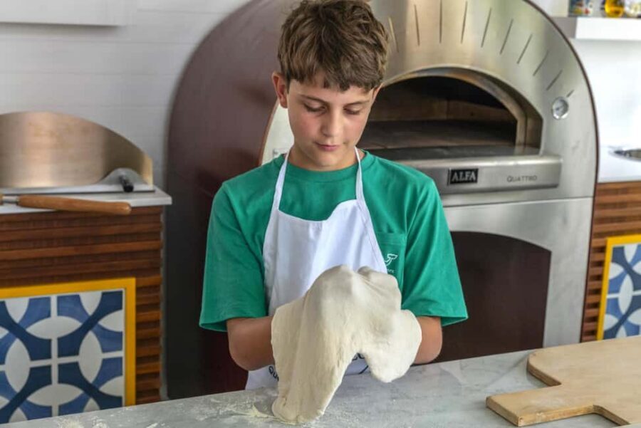 From Sorrento: Pizza-Making Class w/ View of Mount Vesuvius - Practical tips to get more out of it