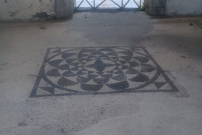 Full Day Tour Pompeii–Sorrento -Positano - Price and value: what’s included versus what costs extra