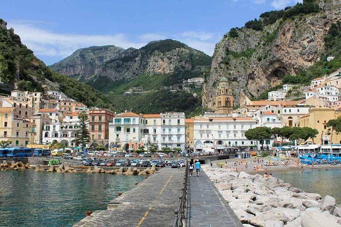 Grand Tour of 10 hours: Amalfi coast, Sorrento & Pompeii ruins - Driver-led guidance: why it matters on the Amalfi roads