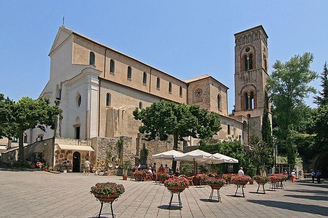Grand Tour of 10 hours: Amalfi coast, Sorrento & Pompeii ruins - Price and what your $356.45 covers (and what it doesn’t)