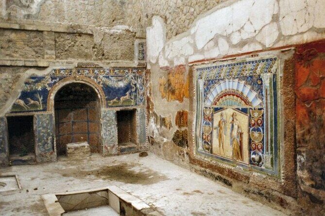 Half Day Excursion to Herculaneum from Naples with Lunch - Pompeii Isn’t the Main Act Here, but the Lunch Stop Still Counts