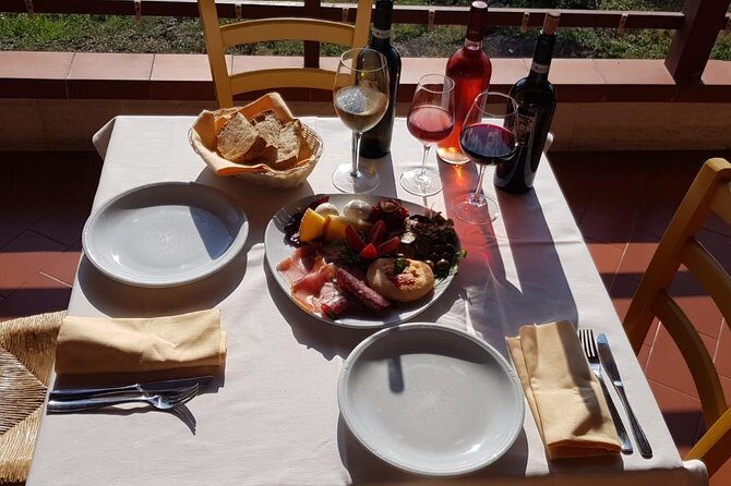 Half-Day Trip to Mt. Vesuvius from Naples - View Factor: The Bay of Naples Payoff