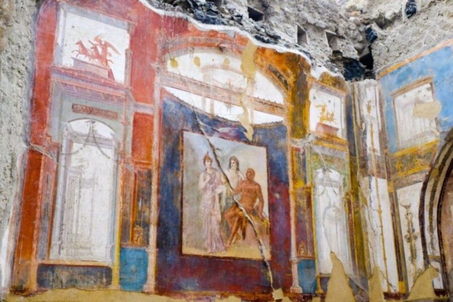 Herculaneum: 2hour Shared Guided Tour + entry tickets - Your 2-hour route: frescoed spaces, baths, workshops, and streets