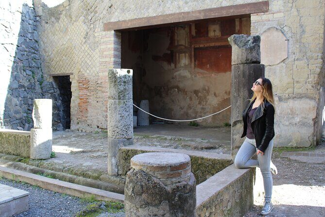 Herculaneum Private Guided Tour Led by a Local Top-rated Guide - All inclusive - Entering Herculaneum: skip the wait, start with context