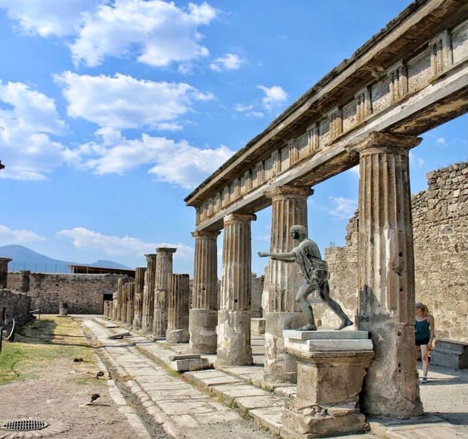 Naples: Pompeii and Vesuvius Skip-the-Line Day Trip - Why This Pompeii and Vesuvius Day Trip Feels Efficient