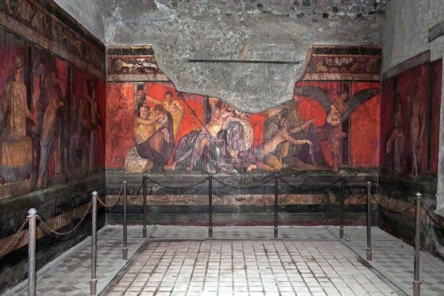 Naples: Pompeii, Herculaneum and Mt. Vesuvius Private Tour - The small details that can make or break the experience