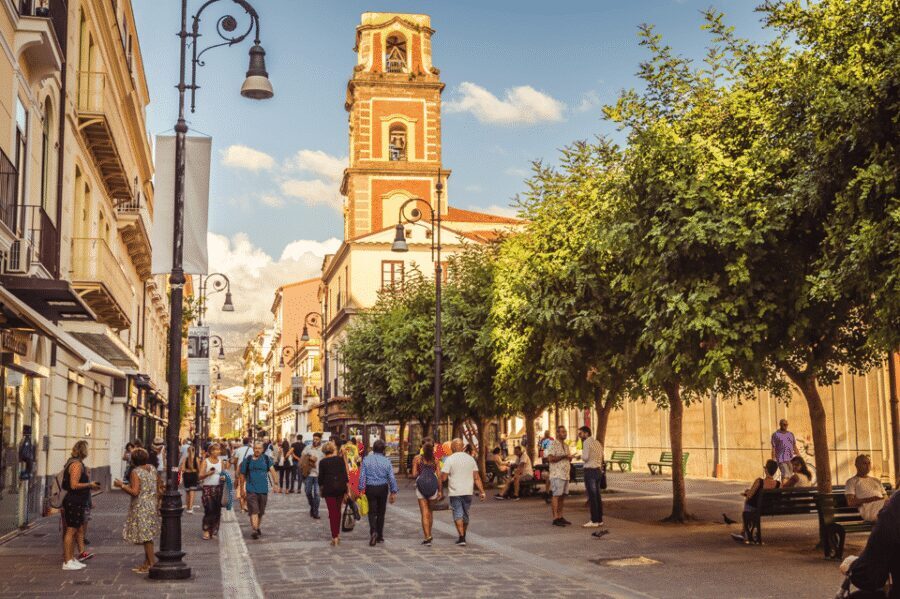 Naples: Sorrento and Pompeii with lunch & tickets included - Getting from Naples: pickup options and cruise-port timing