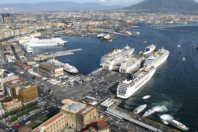 Naples to Positano/Sorrento Transfer via Pompeii (or Vice Versa) - Who should book this transfer (and who might not)