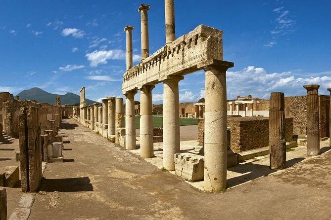 Naples to Praiano/Amalfi transfer via 2h in Pompei (or viceversa) - Flight and schedule stress: waiting rules that keep you in control