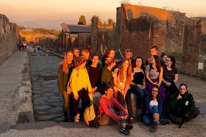 Pompei Guided Tour at Sunset - Pompeii Archaeological Park: what you can realistically see with direction