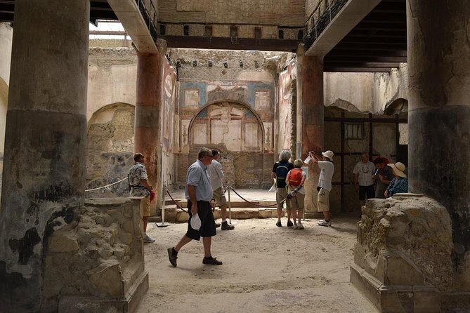 Pompeii 2 h guided tour - Skip-the-line Priority Access - Where the Tour Starts: Ristorante Suisse (Know This Address)