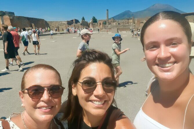 Pompeii 2 hours Private guided tour, A JOURNEY THROUGH THE TIME - What the route covers: Roman streets to the Forum