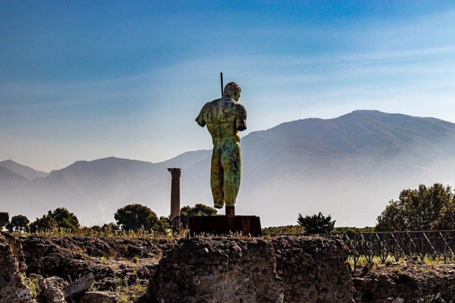 Pompeii: 2 Hours Skip the Line Visit with a Licensed Guide - Lupanare (brothel) visit: Roman society seen through a specific lens
