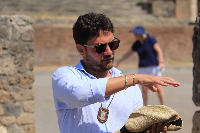 Pompeii 3h Private & Quality Tour with your Archaeologist - Cost and value: when $385.32 makes sense for a group