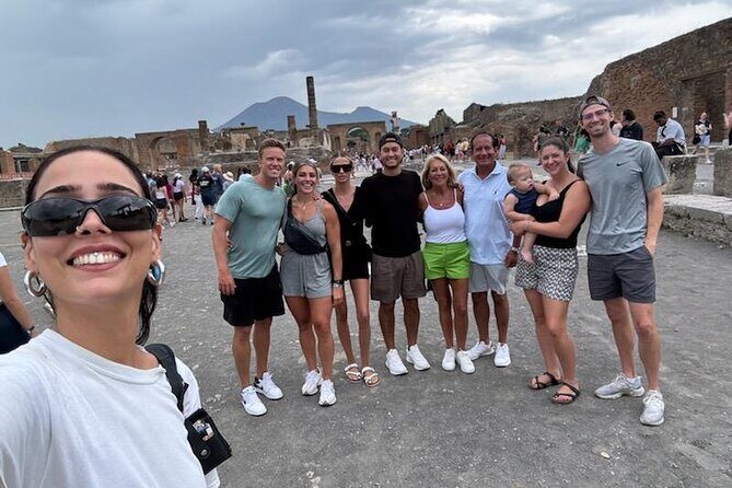 Pompeii and Amalfi Coast Unique Experience Private Tour - Smart logistics for Naples, including the Rome day-trip plan