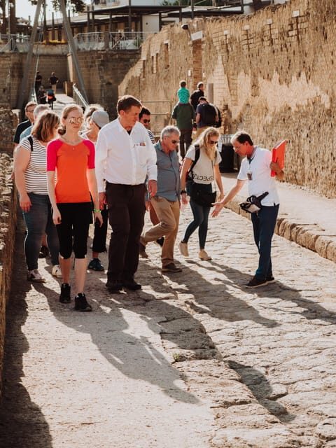 Pompeii and Herculaneum small group excursion from Sorrento - The group size and pace: comfortable, but still active