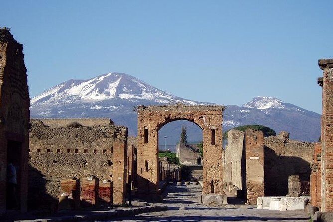Pompeii and Naples From Rome: Private Full-Day Tour with Lunch - Key points to know before you go