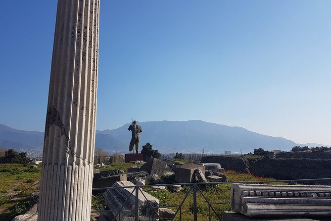 Pompeii and Naples From Rome: Private Full-Day Tour with Lunch - Pompeii’s 79 AD story: streets, Forum, baths, and the homes people lived in