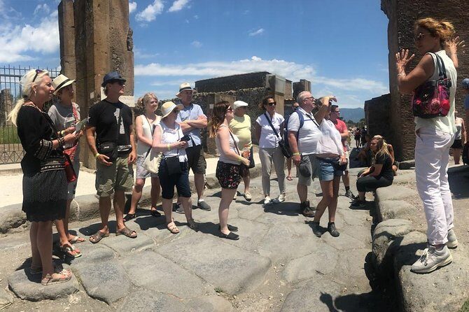 Pompeii and Vesuvius Small Group Tour From Naples with Pizza - Contrada Osservatorio and the panoramic drive-by