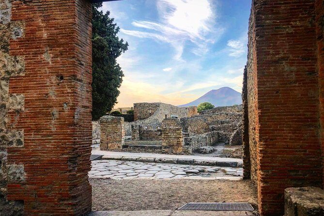 Pompeii and Vesuvius Small Group Tour from Sorrento - Pompeii: A Guided Walk Through Life Before the Eruption
