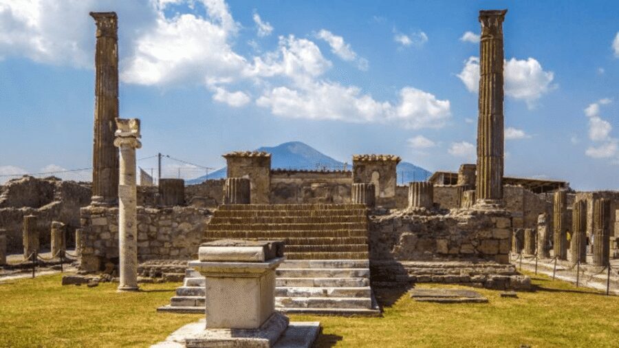 Pompeii Audioguide - TravelMate app for your smartphone - Pompeii on demand: what TravelMate adds to a self-guided day