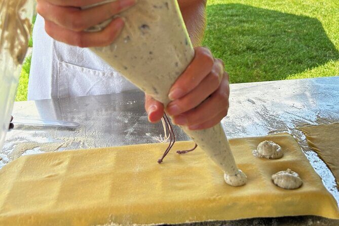 Pompeii Day Tour by Train from Rome with Cooking Class & Lunch - The pasta class near Vesuvius: Sabrina’s hands-on lesson